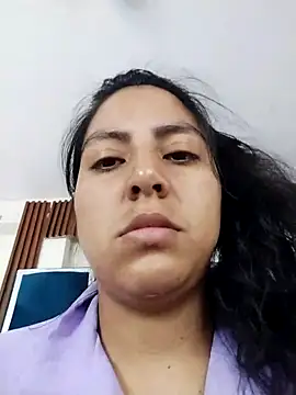 Snapshot of Valeer_abby chatting on July 7, 1:48 pm Valeer abby online show from July 7, 1:48 pm
