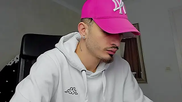 BrandonTate online show from February 12, 12:33 pm