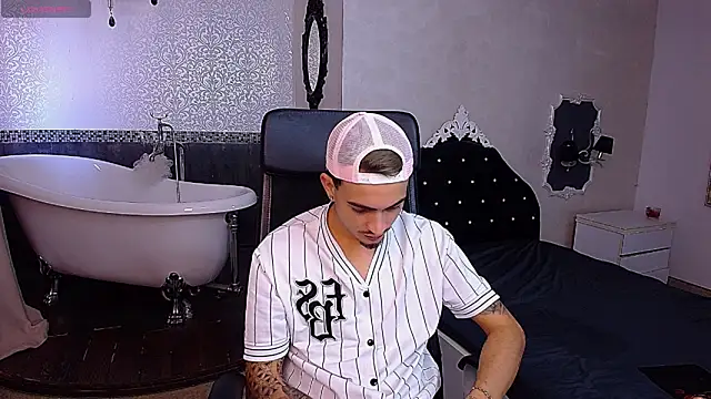 BrandonTate online show from September 15, 9:53 am