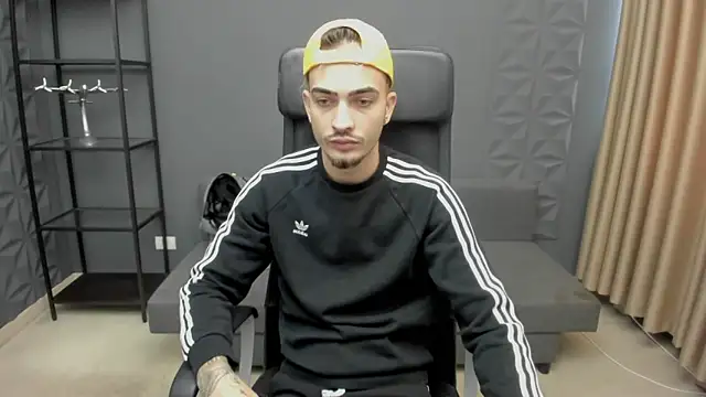 BrandonTate online show from October 13, 10:26 am