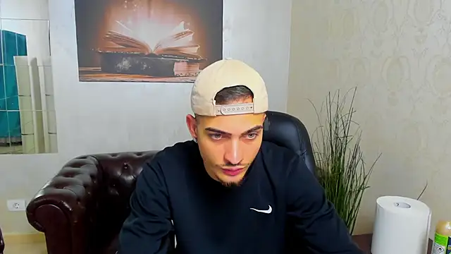 BrandonTate online show from October 15, 6:13 am