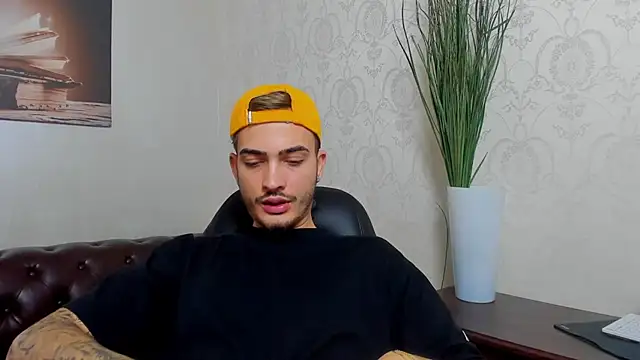 BrandonTate online show from November 6, 10:38 am