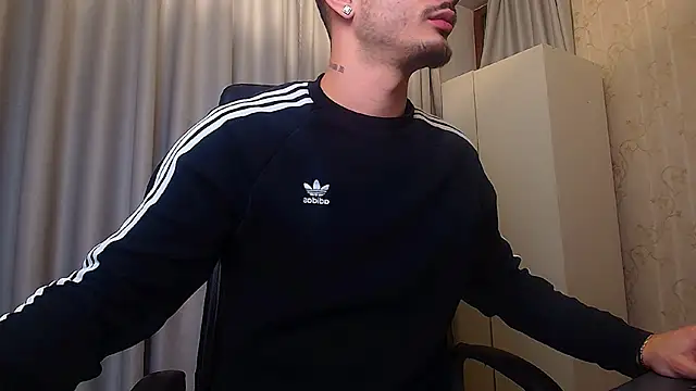 BrandonTate online show from February 3, 6:46 pm