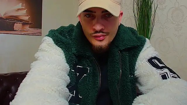 BrandonTate online show from March 20, 4:39 am