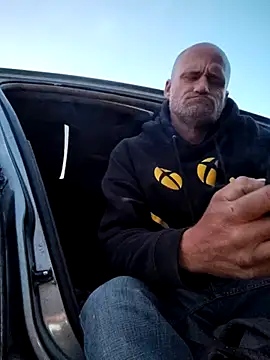 FloppyPickle4u online show from March 7, 1:53 am