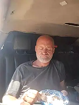 FloppyPickle4u online show from March 8, 5:43 pm