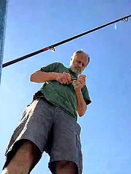 FloppyPickle4u online show from October 27, 7:51 pm