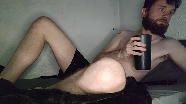 Snapshot of Talenjames4 chatting on September 16, 12:11 am Talenjames4 online show from September 16, 12:11 am