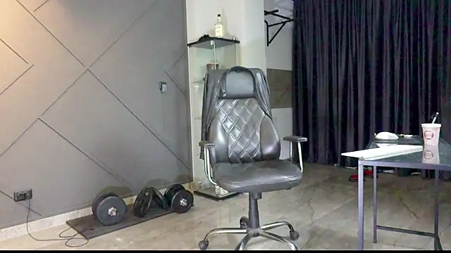 mattmasterss online show from January 4, 11:17 pm