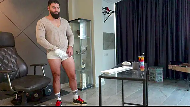 mattmasterss online show from January 19, 7:15 am