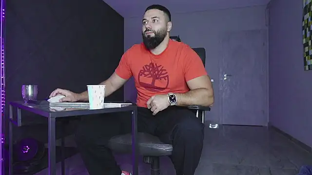 mattmasterss online show from November 26, 3:40 am