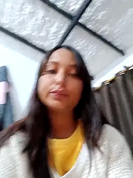 Bonnie Clydeee online show from December 5, 12:19 am