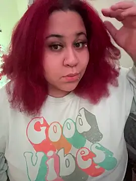 Juicyjordie online show from December 19, 6:12 am