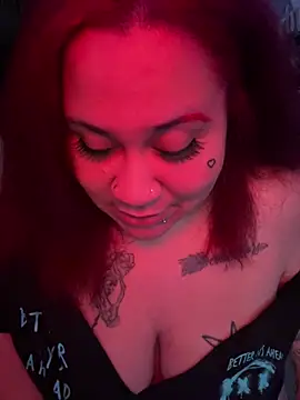Juicyjordie online show from July 12, 4:58 am