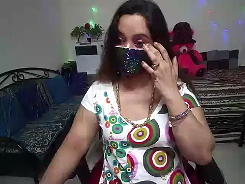 Snapshot of Arushisingh8888 chatting on January 24, 12:41 pm Arushisingh8888 online show from January 24, 12:41 pm