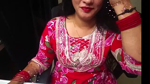 Arushisingh8888 online show from March 27, 1:44 pm