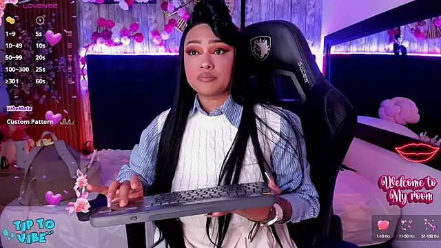 Neko Misaki online show from September 10, 11:10 am