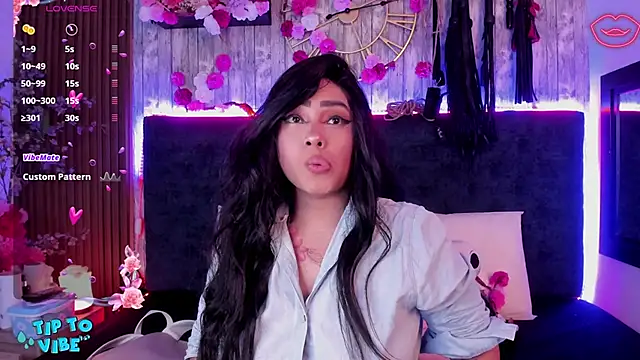 Neko Misaki online show from November 20, 2:28 pm