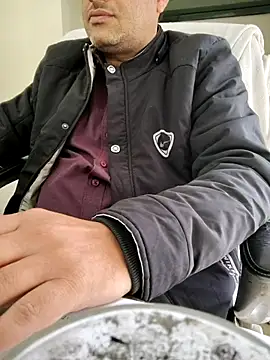 Hot-man39 online show from December 30, 7:04 am