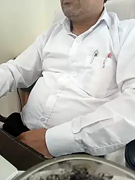 Hot-man39 online show from February 1, 6:00 am