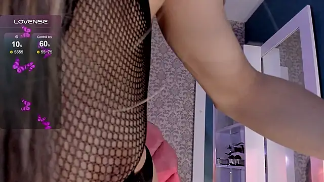 Snapshot of Samantha_cp_ chatting on February 19, 12:22 pm Samantha cp online show from February 19, 12:22 pm