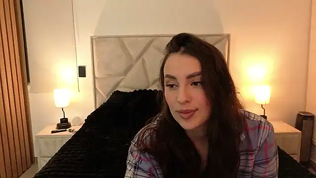 Snapshot of teseo_and_afroditha_ chatting on January 12, 3:34 am teseo and afroditha online show from January 12, 3:34 am