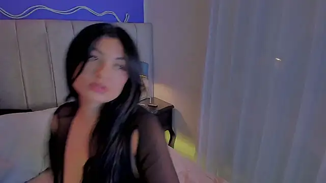 EvaaStevens online show from May 27, 8:06 pm