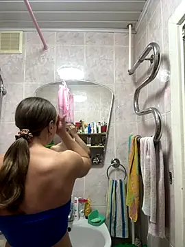 Snapshot of AlisaKissss chatting on September 16, 7:48 pm AlisaKissss online show from September 16, 7:48 pm