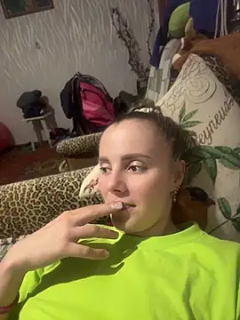 AlisaKissss online show from April 13, 8:03 pm