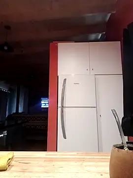 Snapshot of manucho2023 chatting on December 20, 4:25 pm manucho2023 online show from December 20, 4:25 pm