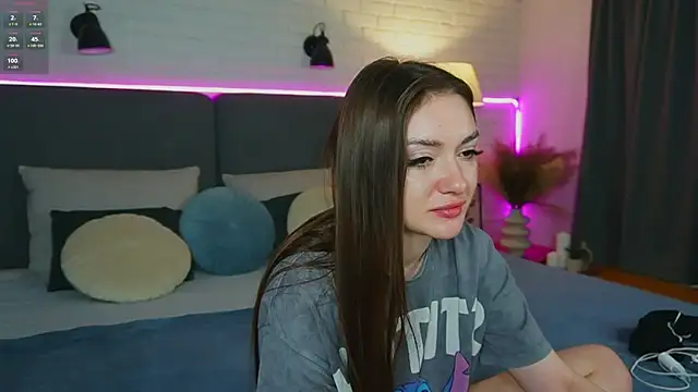 Micky  love online show from February 11, 8:42 pm