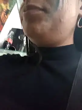 Snapshot of _elektrah chatting on October 16, 10:22 pm  elektrah online show from October 16, 10:22 pm