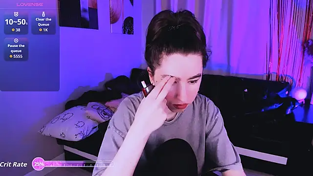 Snapshot of Lily_xBabe chatting on February 18, 7:26 am Lily xBabe online show from February 18, 7:26 am