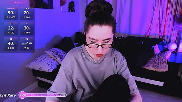 Snapshot of Lily_xBabe chatting on February 19, 1:51 pm Lily xBabe online show from February 19, 1:51 pm