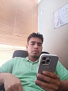 Snapshot of jaden_98_ chatting on February 3, 7:08 pm jaden 98 online show from February 3, 7:08 pm