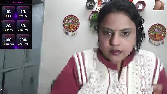 Snapshot of Sexy_komolika chatting on February 2, 4:27 pm Sexy komolika online show from February 2, 4:27 pm