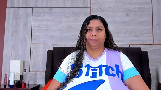 Lynn Jones online show from March 13, 9:37 pm