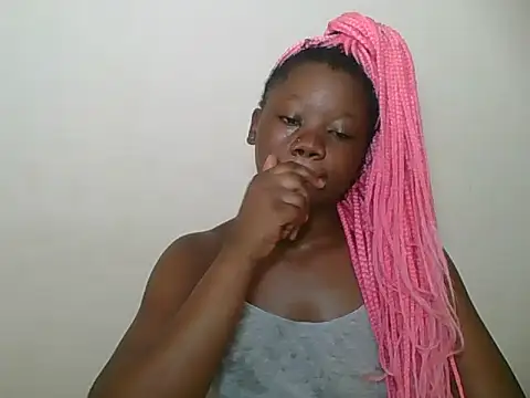 HotJeylee online show from April 15, 7:15 am