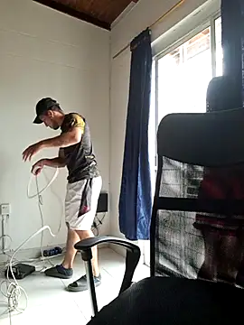 royalgirls x online show from March 28, 9:03 pm