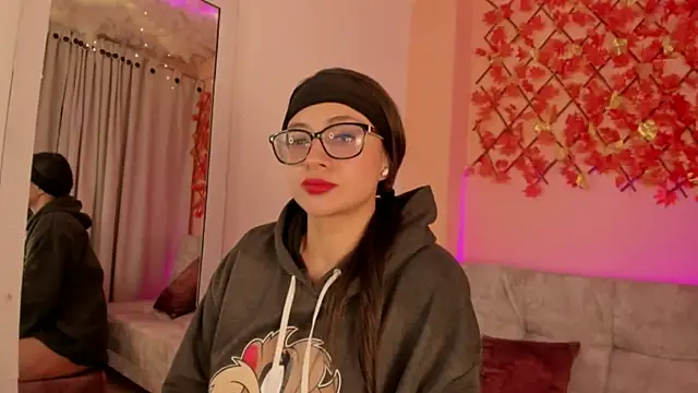 Snapshot of Sweet_Candies chatting on March 14, 6:42 am Sweet Candies online show from March 14, 6:42 am