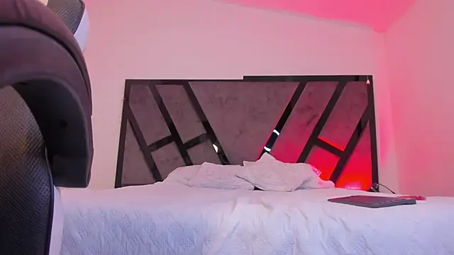 CamilaPreston online show from February 11, 7:35 am