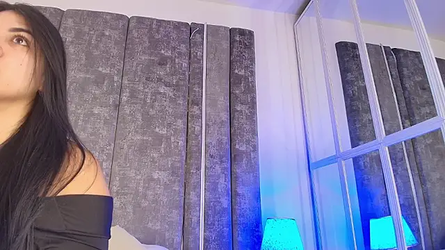 PaulinaDuarte online show from February 26, 12:04 pm