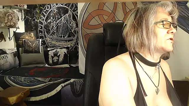 TittenMichelle online show from March 12, 7:31 pm