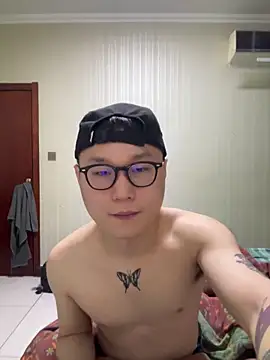 Eric246 online show from March 7, 5:21 pm