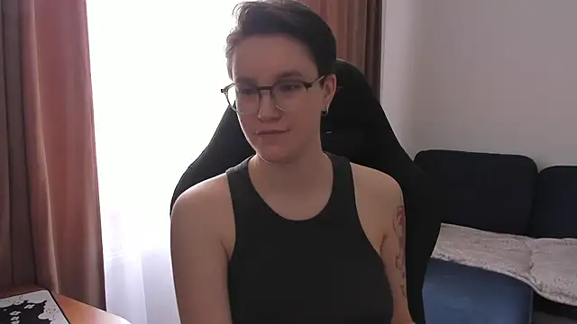 JessieFlower online show from May 9, 7:46 am