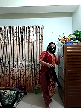 Payel-Sen online show from November 1, 4:31 pm