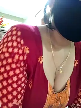 Payel-Sen online show from May 15, 6:26 pm