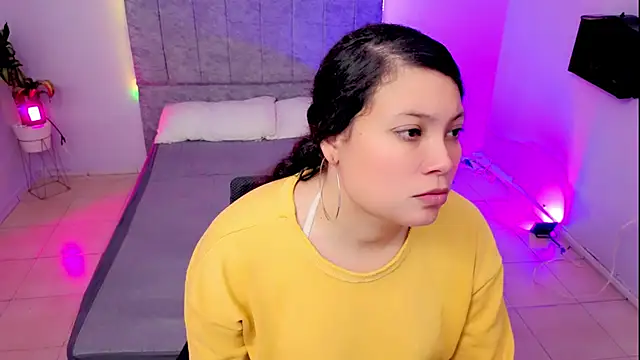 Lana stone  online show from December 1, 3:33 am