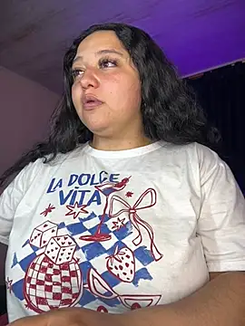 Snapshot of Kym_Owens chatting on June 19, 3:44 am Kym Owens online show from June 19, 3:44 am