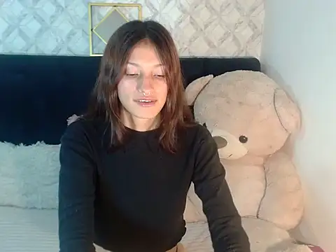 Emma-Wilson online show from December 19, 4:30 am